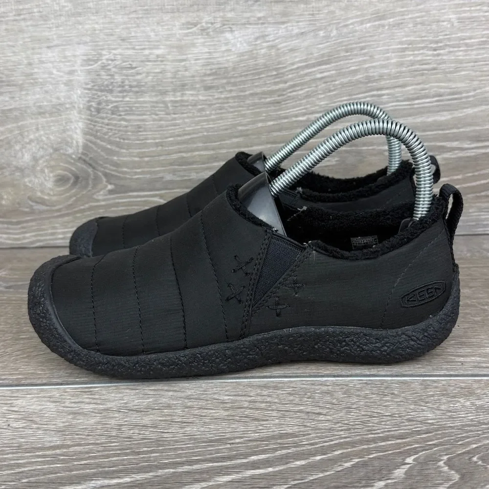 Keen Howser II Women’s Sz 7.5 Black Quilted Faux Fur Lined Warm Slip On Boots